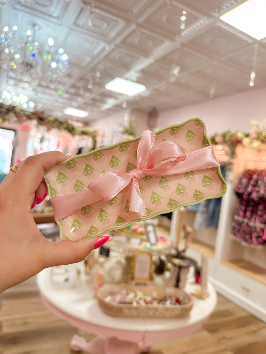 Scalloped Edge Rectangle Trinket Tray