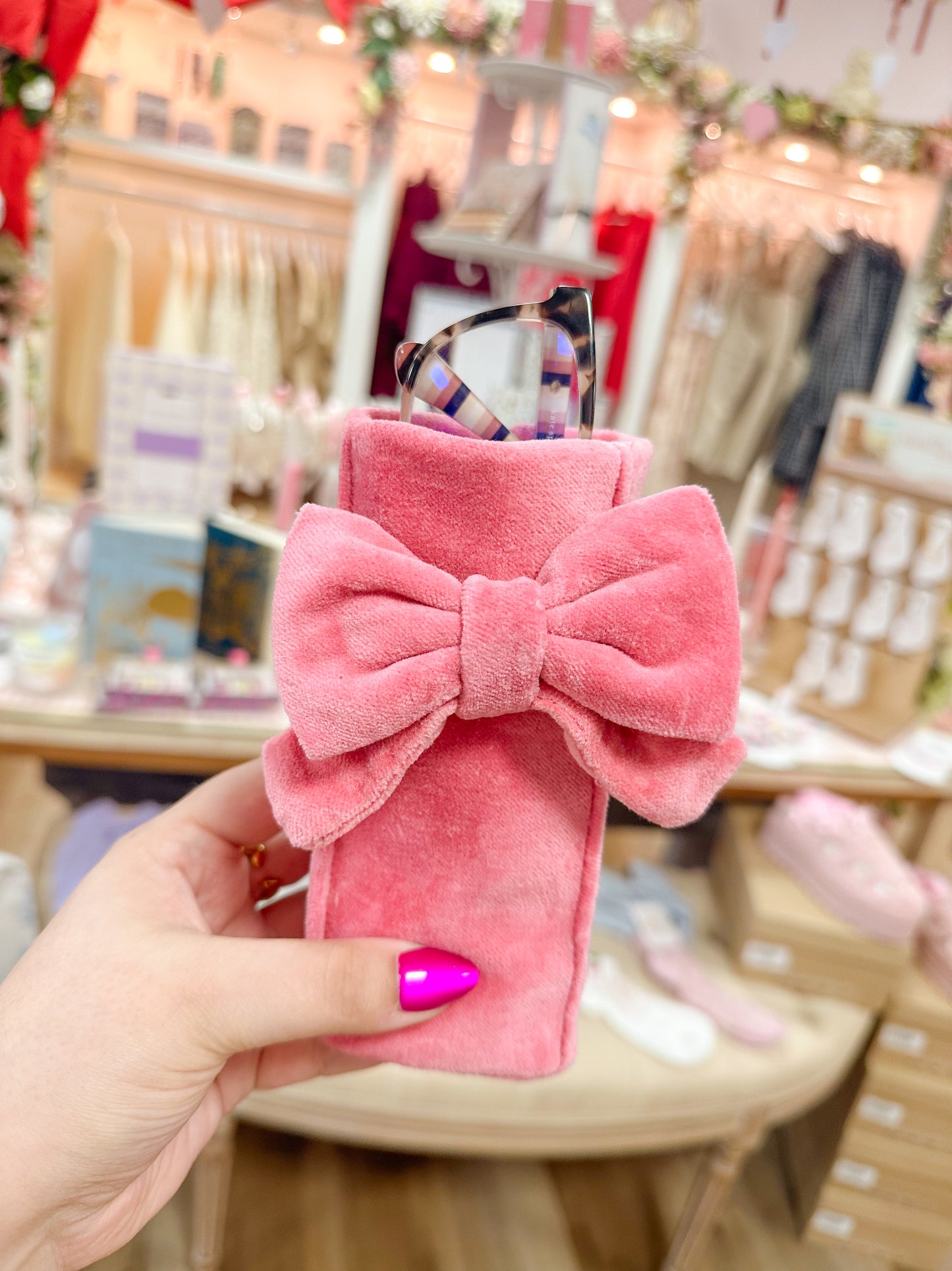 Bow Velvet Eyeglass Holder